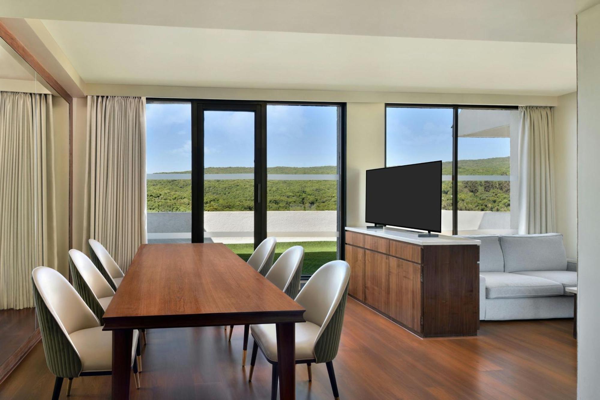 Courtyard By Marriott Mahabaleshwar Hotel Exterior photo