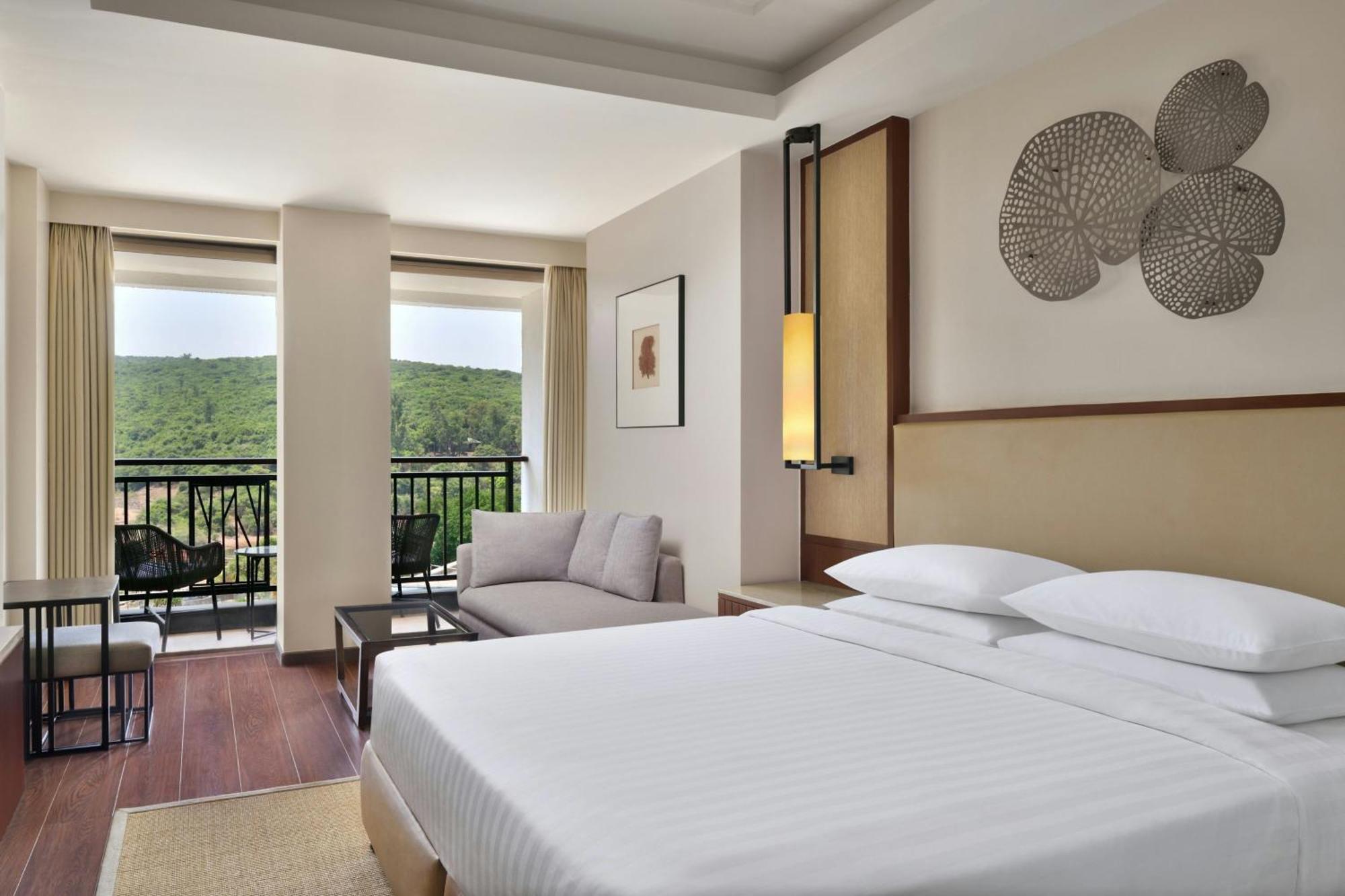 Courtyard By Marriott Mahabaleshwar Hotel Exterior photo