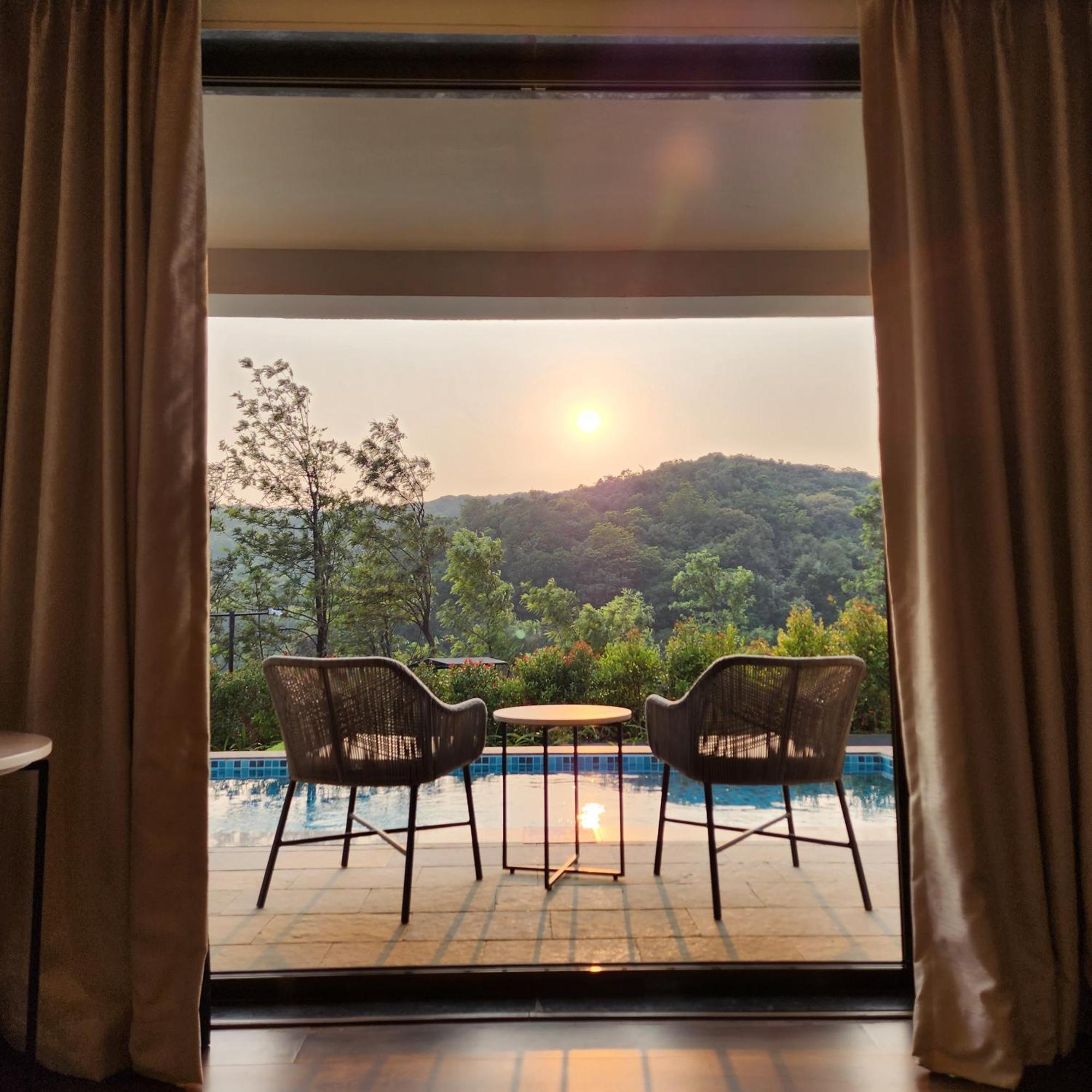 Courtyard By Marriott Mahabaleshwar Hotel Exterior photo